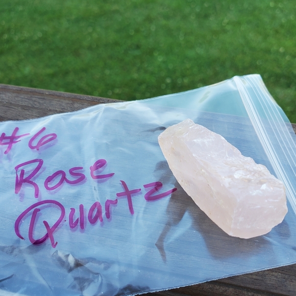 #6 lot Raw Rose Quartz Crystal - Picture 4 of 5
